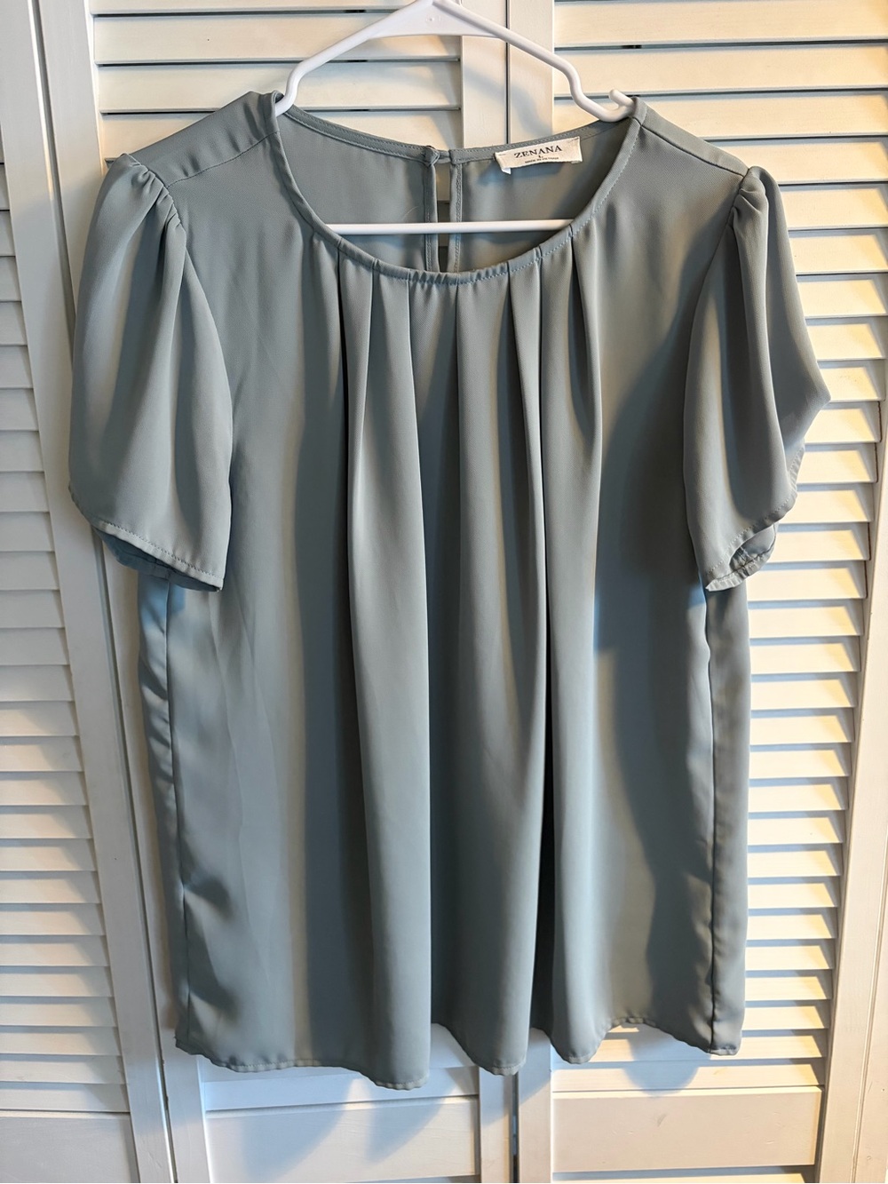 Zenana Outfitters Sage Green Pleated Short Sleeve Blouse